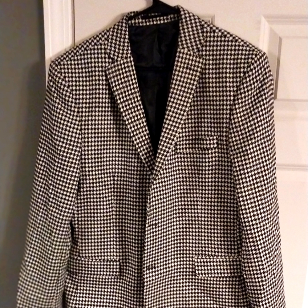 Houndstooth Men's Sports Coat!